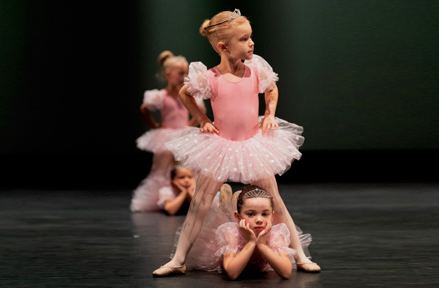 danzaviva brescia, danzaviva borgosatollo, danzaviva brescia,danza brescia,danza castenedolo, danza borgosatollo,danza castenedolo borgosatollo